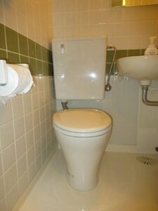 トイレ交換の事例 (志木市)